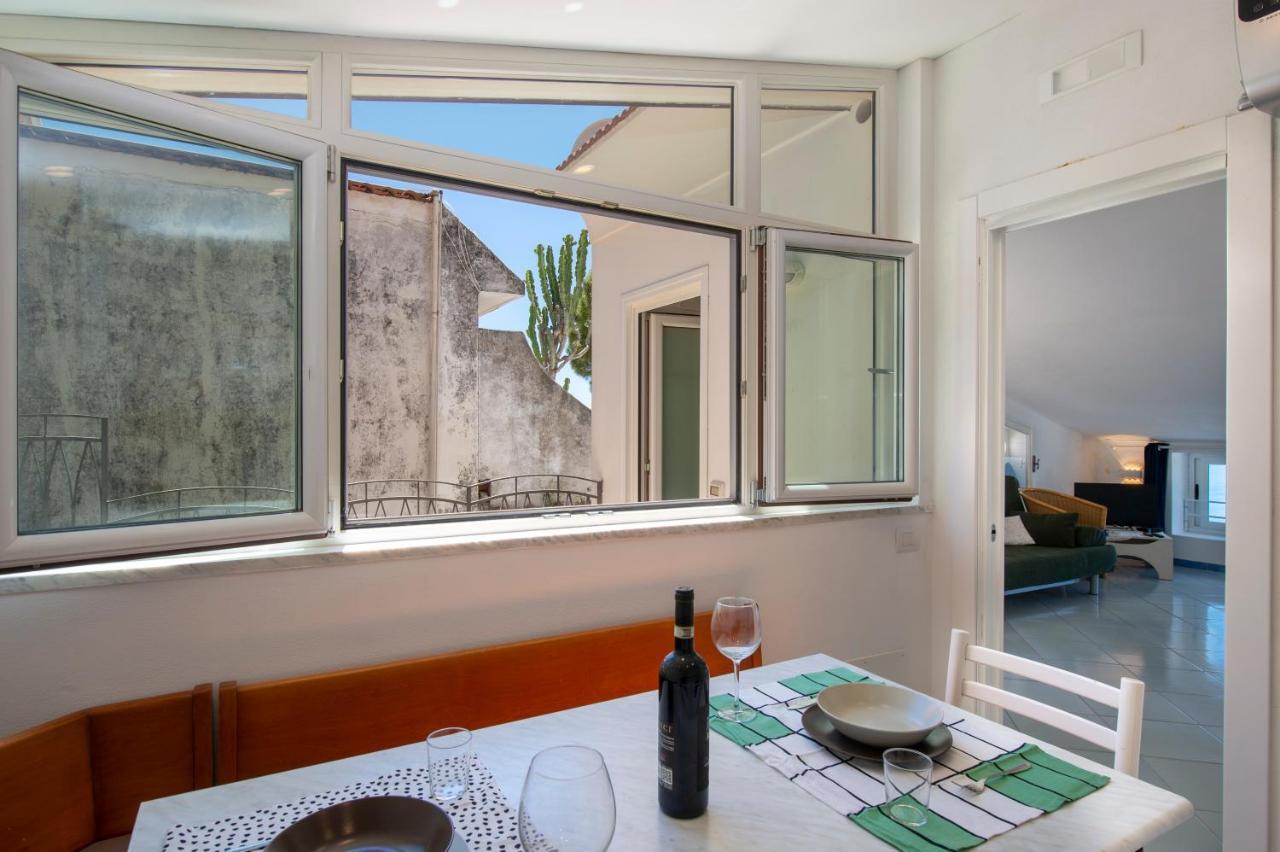 La Mansarda Apartment Praiano Bagian luar foto