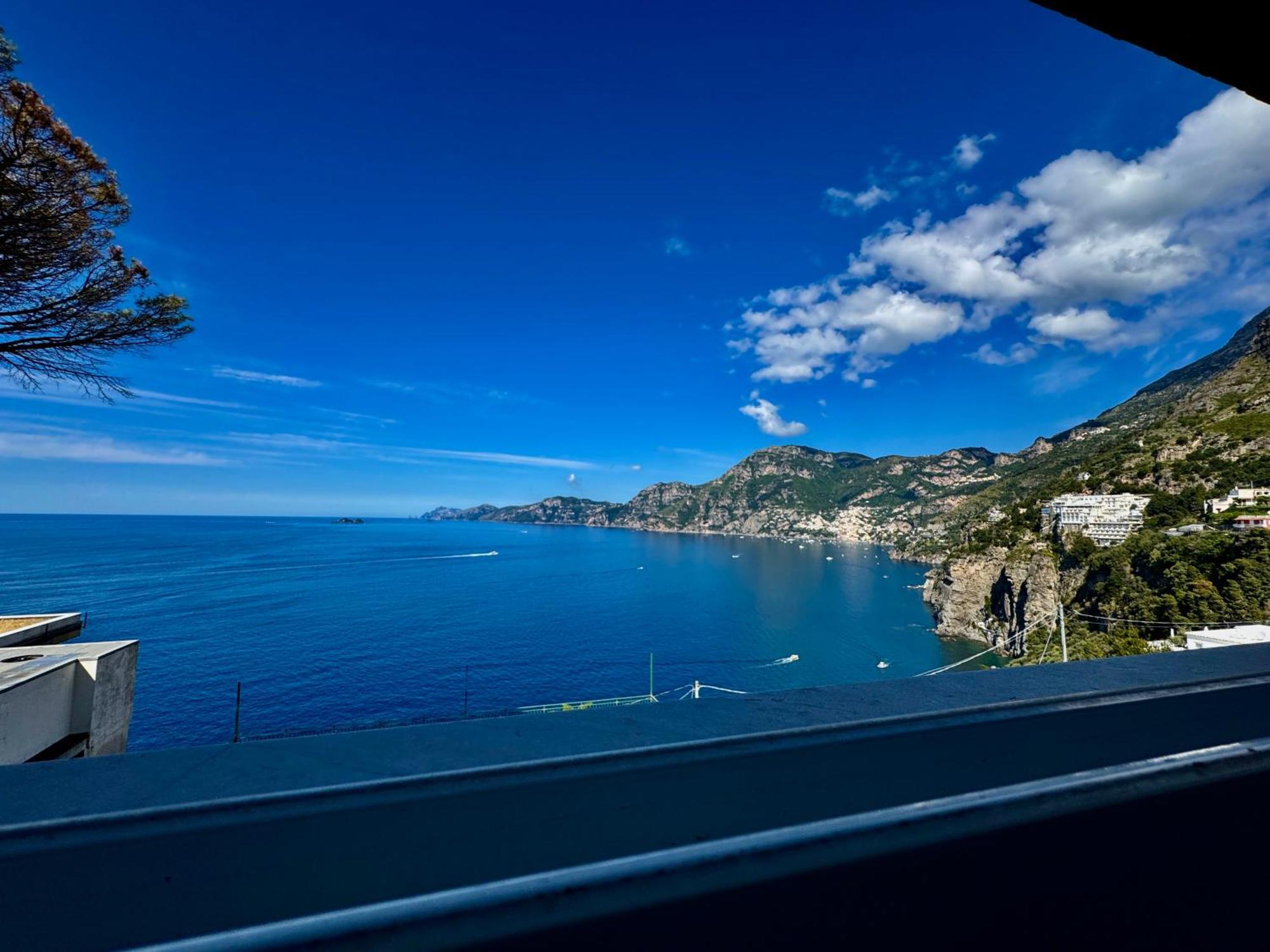 La Mansarda Apartment Praiano Bagian luar foto